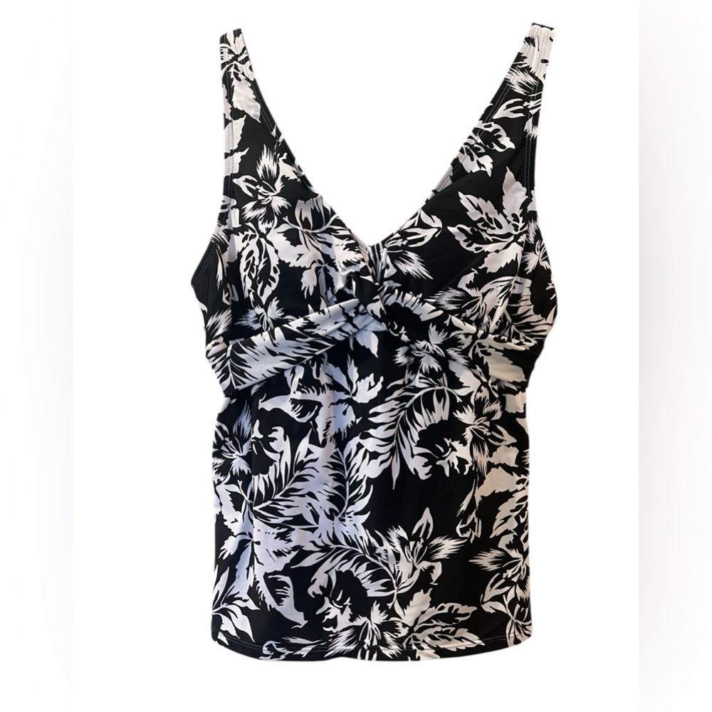 Kathy Ireland Women's Black White Tankini Swimsuit Beach Vacation Size: Large